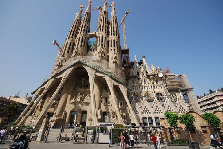 Cmo se ver la Sagrada Familia en Barcelona Playas del mundo
